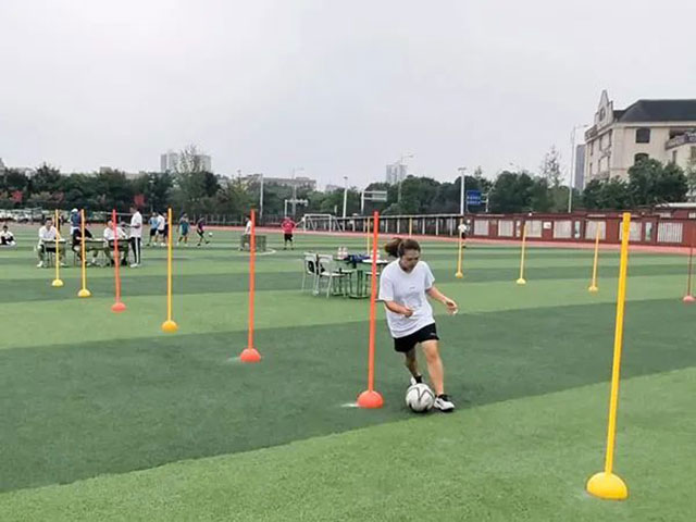 泸州市第三届中小学体育教师教学基本功比赛落幕(图4) 4.jpg