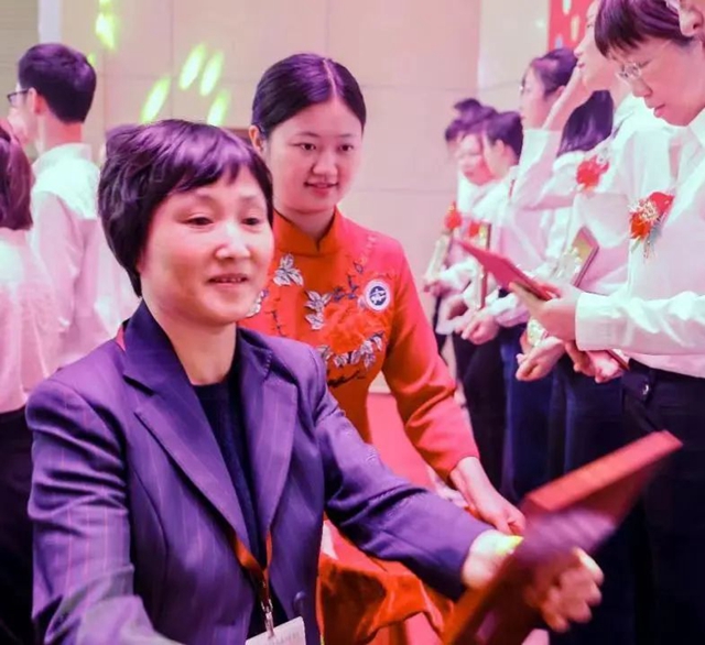 【讲述】西南医大中医院建院40周年｜虽然时间不长，但感受很深