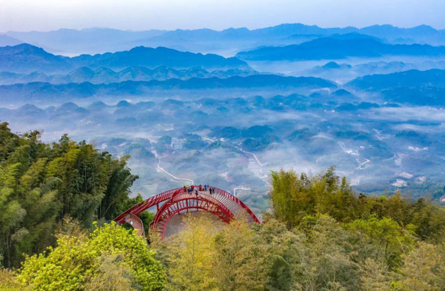 只此宜宾：云山竹海 翠微画境