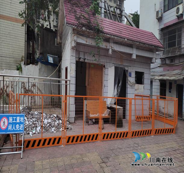 龙马潭区综合行政执法局：高标准提升服务 让市民“方便”更舒心