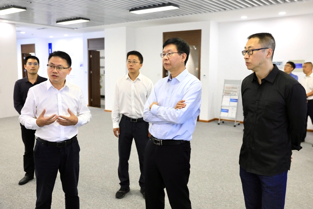 工信部火炬中心副主任李有平一行调研泸州高新区科技创新工作