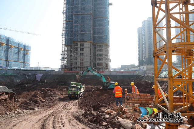 泸州市龙马潭区临港园区全民健身中心项目+(2).JPG