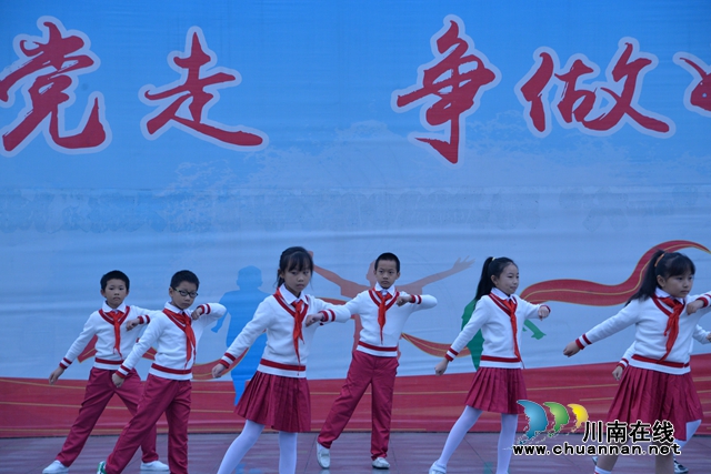 5节目《消防安全歌》.JPG