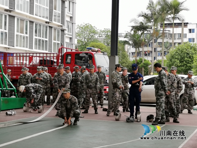 民兵训练2.jpg