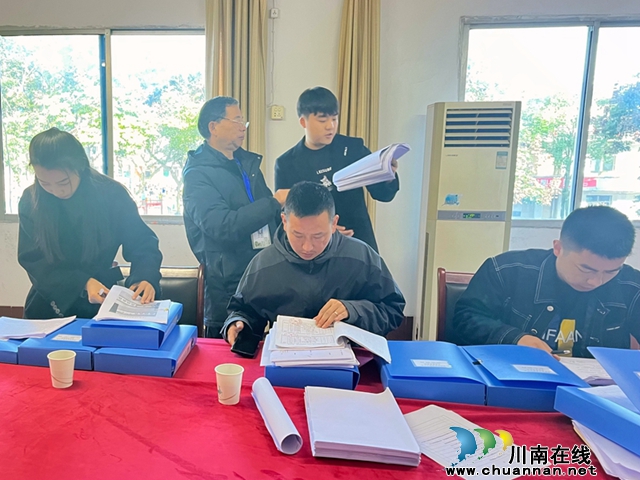 泸县教育和体育局对泸县六中进行校园安全交叉检查(图4) 3-1.jpg