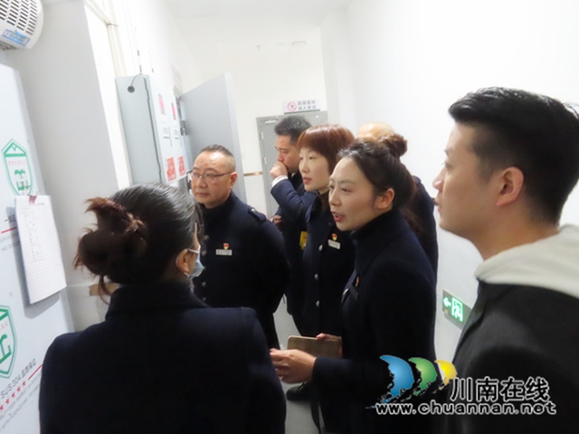 泸州市殡仪馆开展岁末年初安全大检查(图3) 检查3.jpg