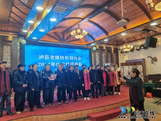 大合唱（曾佐然摄）.jpg