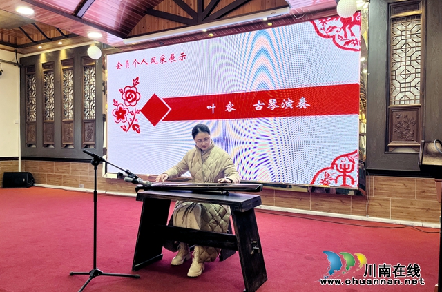 文艺表演.jpg