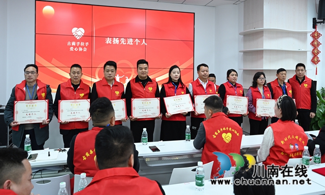 06--.JPG