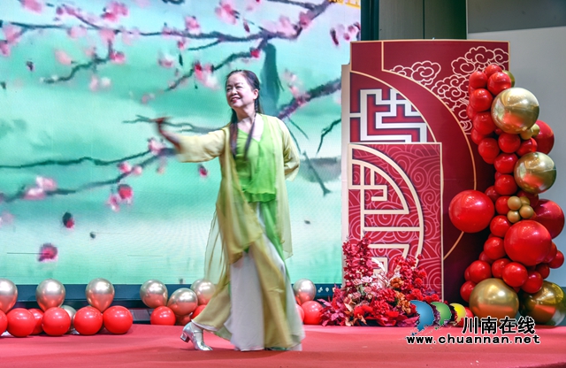 舞蹈《花妖》.jpg
