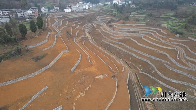 华5.jpg