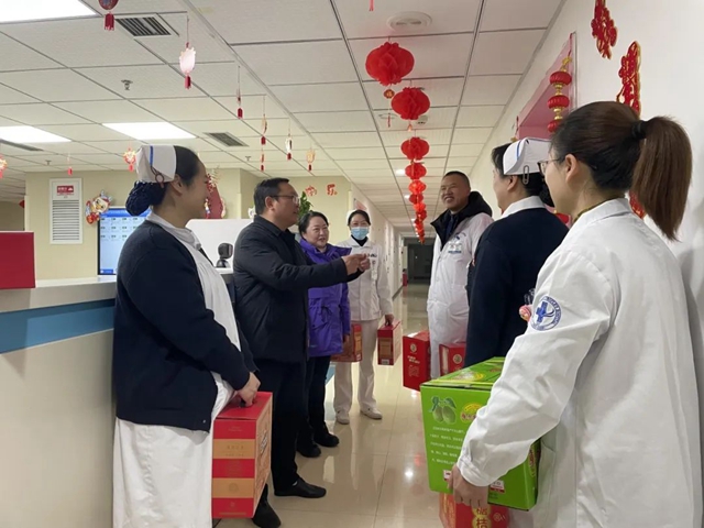 泸州市人民医院：春节送关爱，情暖达“医”线！