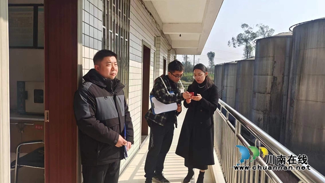 泸县立石镇开展白酒行业安全生产及复工复产督导检查