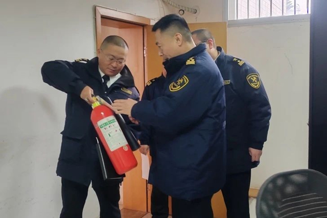 泸州海关织好“四网”保障口岸安全生产(图12) 微信图片_20240221100201.jpg