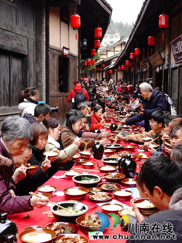 泸州古蔺:村民游客共品百家宴 太平古镇元宵年味浓(图9) DSC08969.jpg