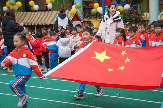 开学啦!多图直击泸州各校开启“热辣滚烫”新学期(图24) 24.jpg