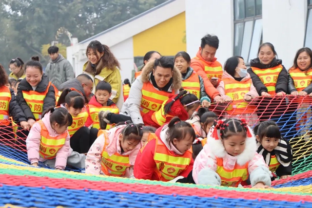 开学啦!多图直击泸州各校开启“热辣滚烫”新学期(图34) 34.jpg