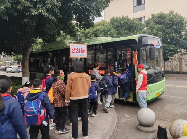 公交4.jpg