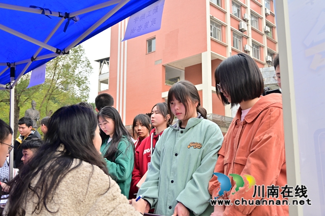 DSC_4526(1).jpg