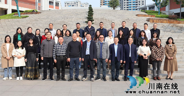 大合照.jpg