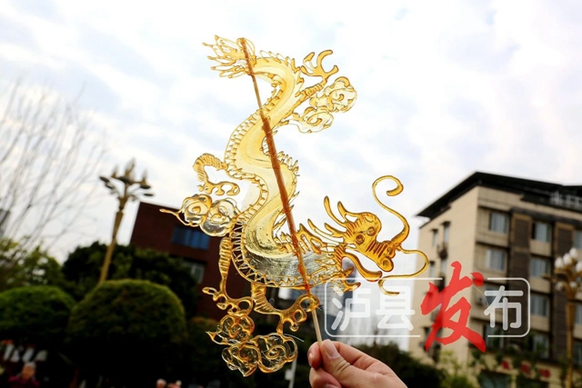 民间达人丨舌尖上的非遗!以糖为墨,画出人间甜香(图2) 微信图片_20240402093039.jpg