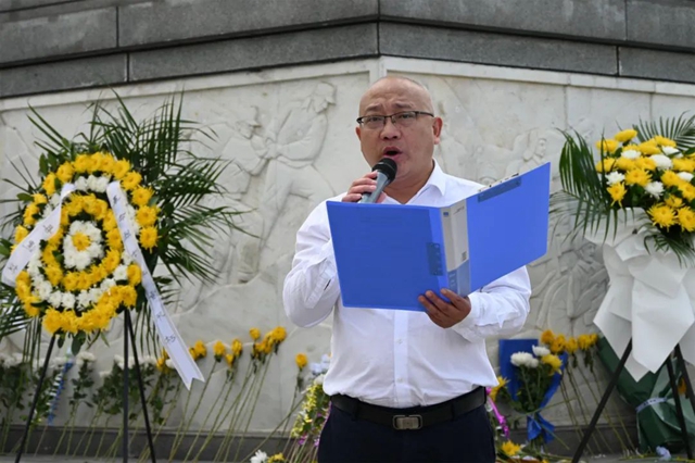 缅怀革命先烈 赓续红色血脉|泸县建校开展主题党日活动(图3) 3.jpg