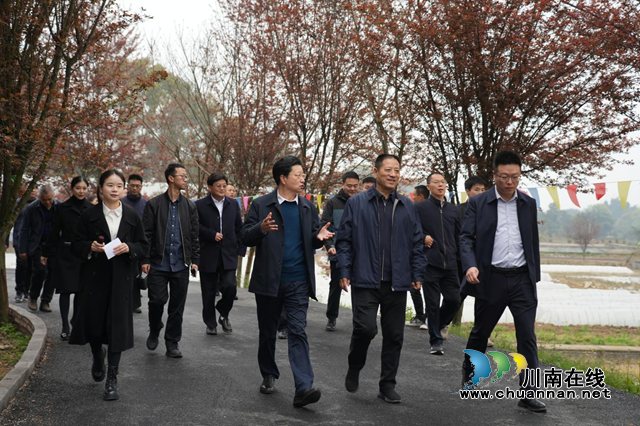 高校赋能 助推现代农业发展｜四川省政协副主席刘成鸣率队调研四川三河职业学院白米现代农业实验实践基地