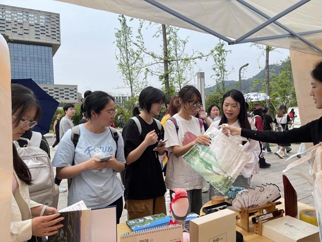 @宜宾在校大学生:“畅游两海”10元一年,实惠!(图2) 微信图片_20240418111757.jpg
