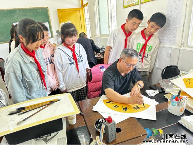 叙永县中小学美术名师工作室2024年春期第一次研修活动在大石镇红洞桥村小学举行