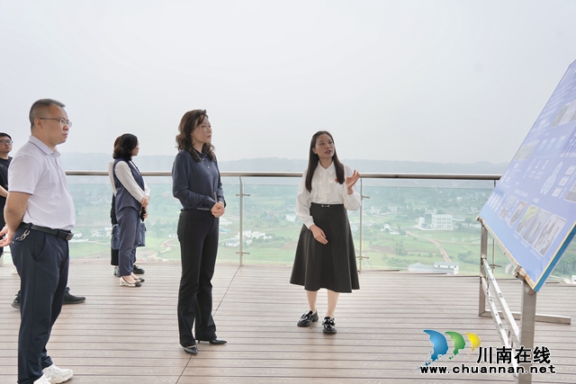 d92b77bd22b9b2dcc298270e3aebab5.jpg