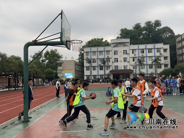 合江九支中学校园篮球赛圆满结束