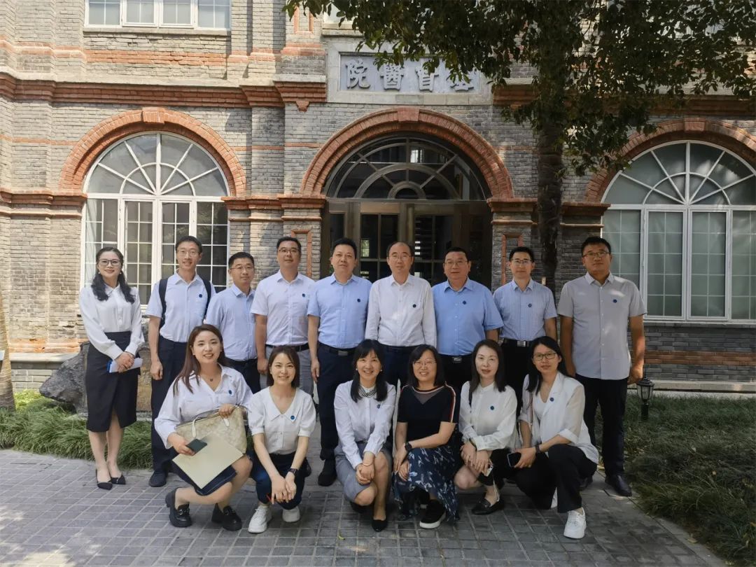 千里寻经 对标发展丨西南医大附院干部赴南京大学附属鼓楼医院参访学习