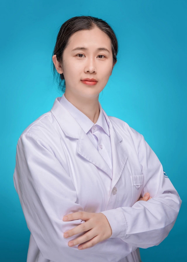 【祝贺】西南医大中医院再添10名高级职称专家！