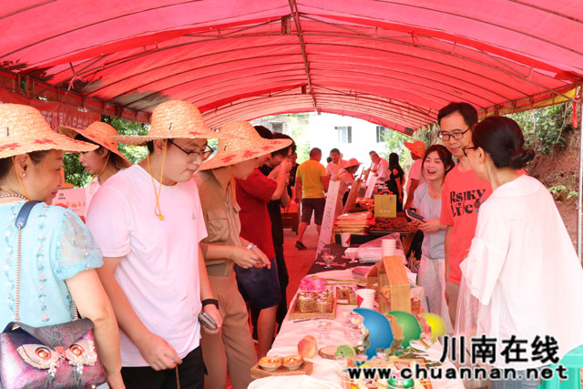 集市.jpg
