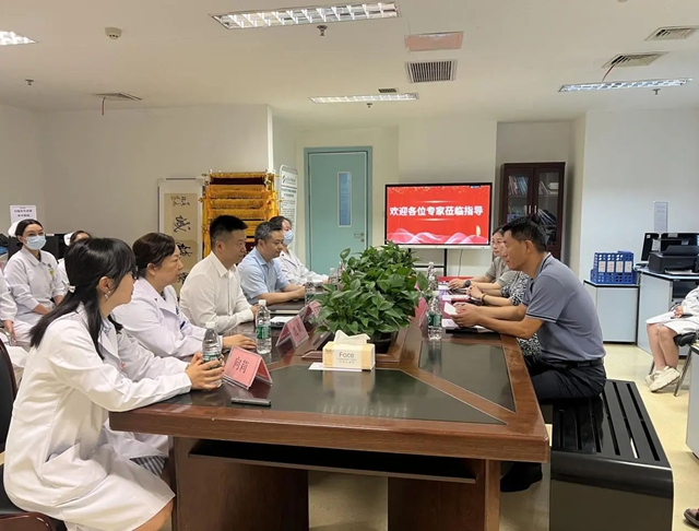 西南医大附院又一“国家级规范化示范病房”被授牌(图3) 3.jpg