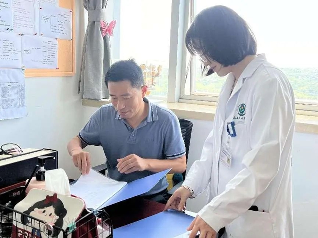 西南医大附院又一“国家级规范化示范病房”被授牌(图8) 8.jpg