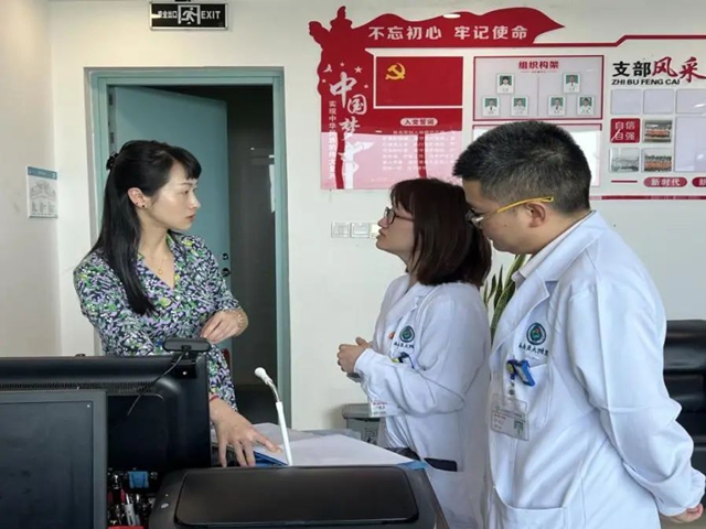 西南医大附院又一“国家级规范化示范病房”被授牌(图9) 9.jpg