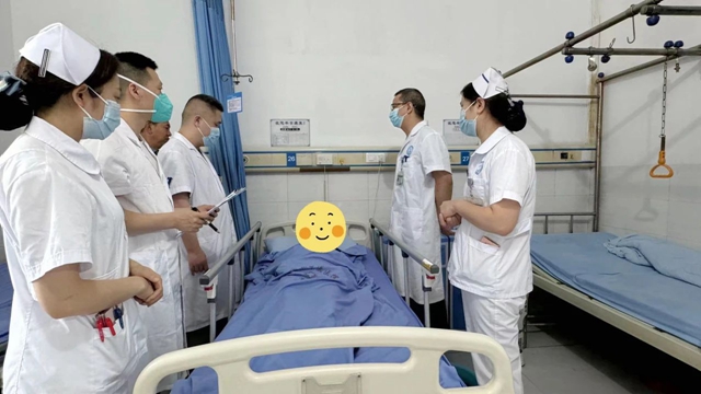 【医路点赞】精心治疗获赞誉,患者感谢赠锦旗!(图2) 微信图片_20240705150907.jpg