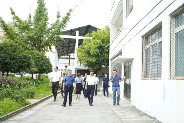 泸州市人大调研组到泸县建校调研新时代高技能人才队伍建设情况(图4) 微信图片_20240709112659.jpg