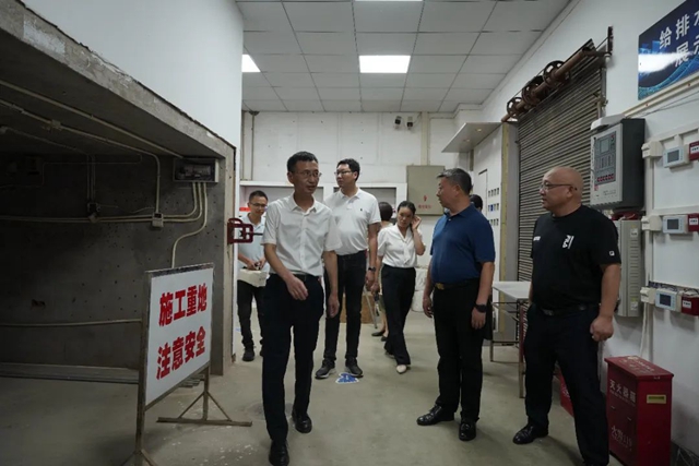 泸州市人大调研组到泸县建校调研新时代高技能人才队伍建设情况(图2) 微信图片_20240709112652.jpg