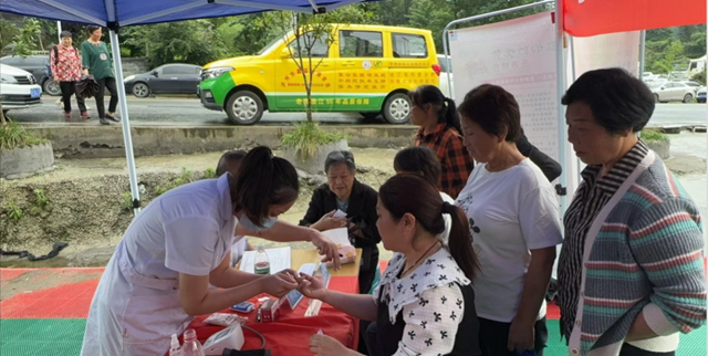 “酒城新阶·乡村振兴行动”健康服务惠万民公益活动走进古蔺县观文镇(图6) 微信图片_20240710091642.png