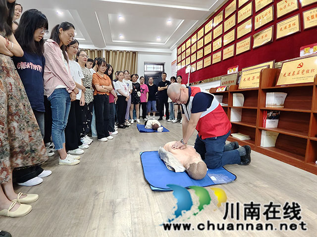守护生命，“救”在身边┃泸县百和镇开展红十字救护员培训