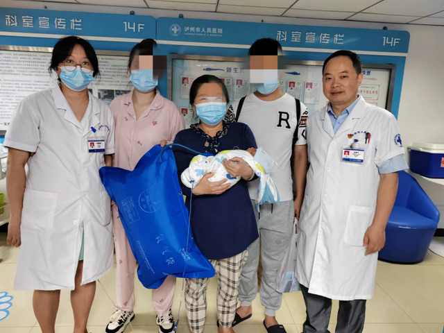 体重不到3斤的“手掌宝宝”突发胃穿孔!市人医多学科协作打响“保胃”战!(图7) 微信图片_20240718101913.png