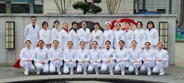 【警惕】79岁爷爷对着空调吹，遭起了！