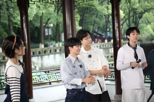 《乐在旅途》第二季本周六开播!跟着周深、胡夏玩转泸州(图4) 微信图片_20240815101421.jpg