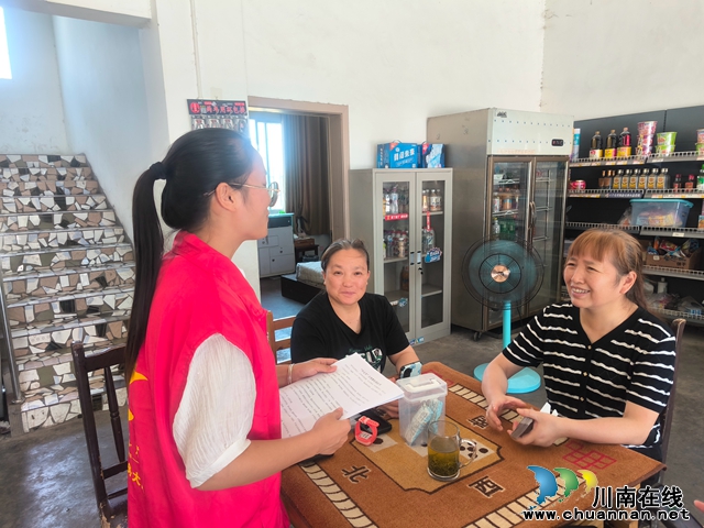 龙马潭区鱼塘街道王庄村新时代文明实践站开展移风易俗主题宣传活动
