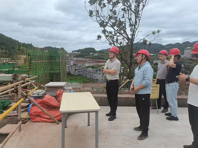 浙江萧山技师学院专家组来蔺调研指导四川酱酒高级技工学校(技师学院)创建工作(图2) 2.jpg