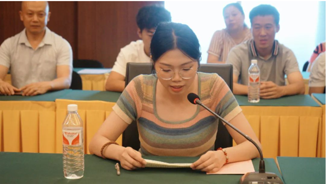 【情系学子 秋送助学】泸州公交集团召开2024年金秋助学座谈会(图3) 微信图片_20240823084815.png