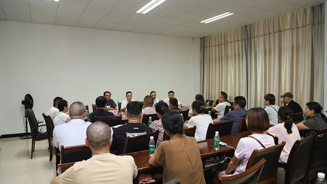 【开学季】萌新报到,最小大学生只有15岁!(图3) 3.jpg