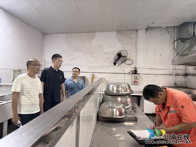 百和镇开展学前校园及周边环境安全大检查(图2) 69ced8428bd53c602704ed24e15d489.jpg